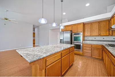 8735 Freesia Drive, Elk Grove, CA 95624 - Photo 12