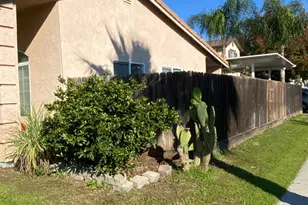 2800 Skybrite Dr, Ceres, CA 95307 - Photo 2