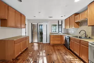 5800 Rosebud Ln, Sacramento, CA 95841 - Photo 10