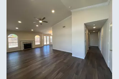 5326 E Meadowood Drive, Stockton, CA 95215 - Photo 4