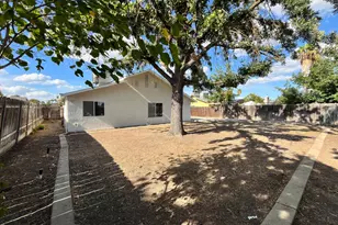 5326 E Meadowood Dr, Stockton, CA 95215 - Photo 26