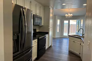 5326 E Meadowood Dr, Stockton, CA 95215 - Photo 10