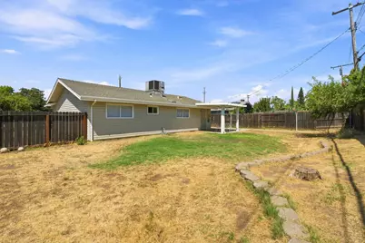 411 Sunrise Avenue, Roseville, CA 95661 - Photo 24