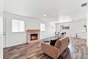 411 Sunrise Ave, Roseville, CA 95661 - Photo 4