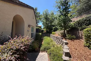 6141 Passiflora Ln, Orangevale, CA 95662 - Photo 2