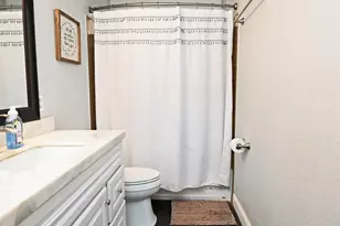 1902 Willert Dr, Turlock, CA 95380 - Photo 28