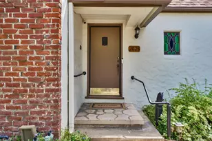 2026 Forrest St, Sacramento, CA 95815 - Photo 4