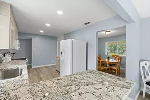 244 Sepulveda Dr, Stockton, CA 95210 - Photo 10