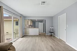 244 Sepulveda Dr, Stockton, CA 95210 - Photo 12