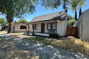 1016 X St, Sacramento, CA 95818 - Photo 2
