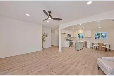 8894 Sharkey Avenue, Elk Grove, CA 95624 - Photo 4