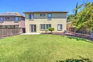 660 Bramblewood Ave, Lathrop, CA 95330 - Photo 58