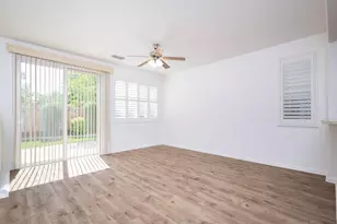2153 Horseshoe Glen Cir, Folsom, CA 95630 - Photo 10