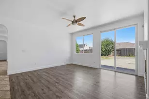 1241 Calypso Ranch Dr, Plumas Lake, CA 95961 - Photo 6