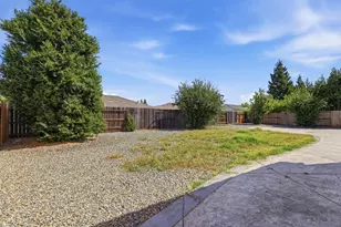 1241 Calypso Ranch Dr, Plumas Lake, CA 95961 - Photo 26