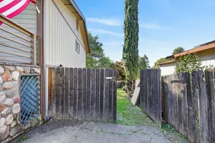 3817 Los Santos Dr, Cameron Park, CA 95682 - Photo 48