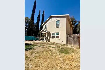 4620 34th Street, Sacramento, CA 95820 - Photo 2