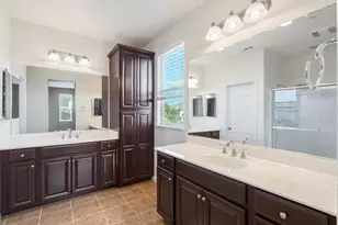 4869 S Ammolite Way, Elk Grove, CA 95757 - Photo 10