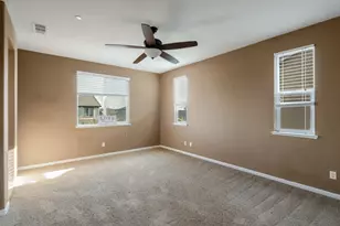 4869 S Ammolite Way, Elk Grove, CA 95757 - Photo 18