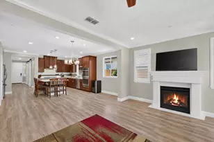 6089 Hot Springs Dr, El Dorado Hills, CA 95762 - Photo 14
