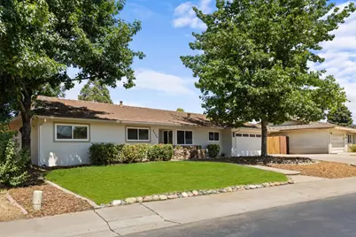 8949 Plaza Park Drive, Elk Grove, CA 95624 - Photo 30
