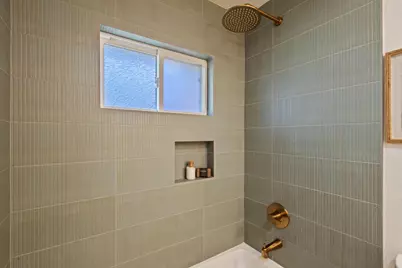 8949 Plaza Park Drive, Elk Grove, CA 95624 - Photo 22