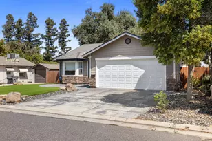 1726 Gwendolyn Ave, Escalon, CA 95320 - Photo 4