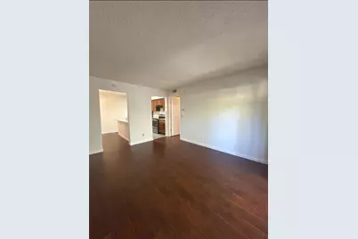 700 Del Verde Circle #5, Sacramento, CA 95833 - Photo 2
