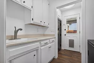 319 Shire Way, Modesto, CA 95356 - Photo 22