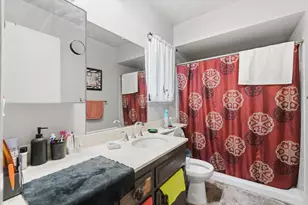 6104 Oakgreen Cir, Carmichael, CA 95608 - Photo 8