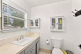 6267 E Jahant Rd, Acampo, CA 95220 - Photo 22