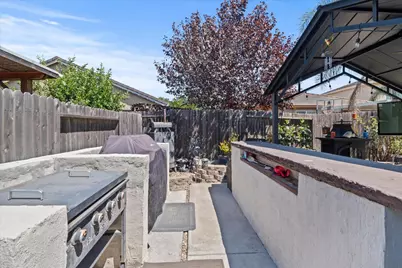 10622 Abigail Court, Stockton, CA 95209 - Photo 28