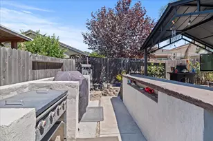 10622 Abigail Ct, Stockton, CA 95209 - Photo 28