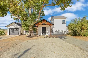 21379 N Mann Rd, Acampo, CA 95220 - Photo 12