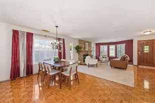 1733 38th St, Sacramento, CA 95816 - Photo 8