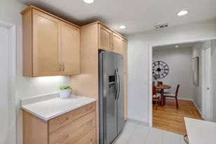 639 El Dorado Way, Sacramento, CA 95819 - Photo 22