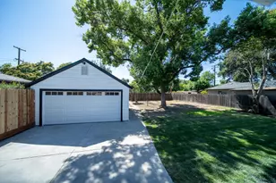405 Santa Barbara Ave, Modesto, CA 95354 - Photo 14