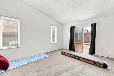 5957 Sawyer Circle, Sacramento, CA 95823 - Photo 24