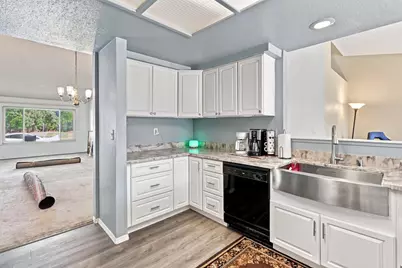 5957 Sawyer Circle, Sacramento, CA 95823 - Photo 22