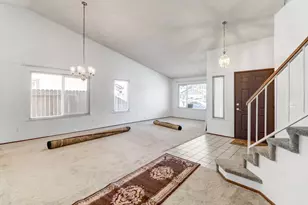 5957 Sawyer Cir, Sacramento, CA 95823 - Photo 4