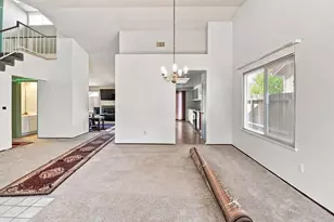 5957 Sawyer Cir, Sacramento, CA 95823 - Photo 6