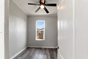 1127 N F St, Stockton, CA 95205 - Photo 2
