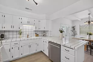 2505 23rd Ave, Sacramento, CA 95820 - Photo 8