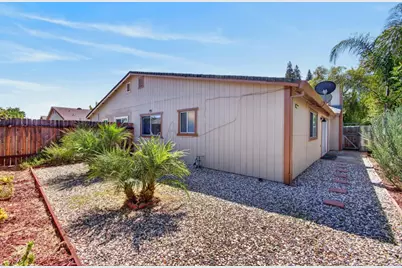 7821 53rd Avenue, Sacramento, CA 95828 - Photo 18