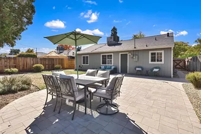 5391 Standish Road, Sacramento, CA 95820 - Photo 4