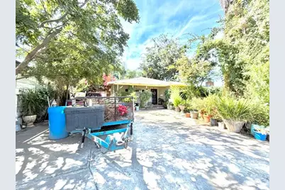 1305 Mayette Avenue, Modesto, CA 95351 - Photo 2