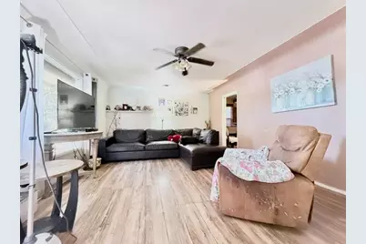1305 Mayette Avenue, Modesto, CA 95351 - Photo 4