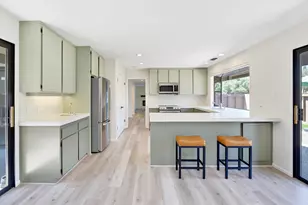2101 Gold Rush Dr, Gold River, CA 95670 - Photo 12