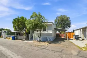 Dias Ave, Sacramento, CA 95824 - Photo 14