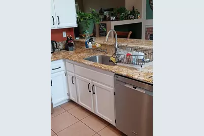 9361 Baskin Court, Elk Grove, CA 95758 - Photo 16